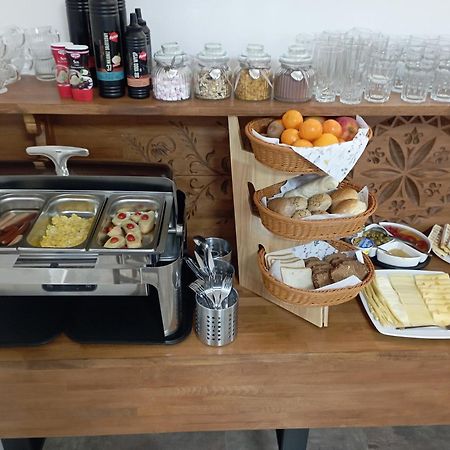 Goralsko Manufaktura Hotel Bukowina Tatrzanska Luaran gambar
